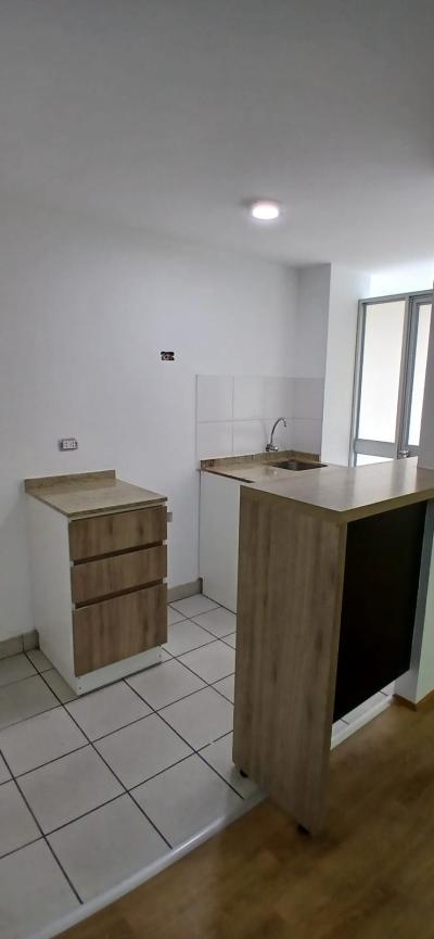 Venta Depa y Cochera en Condominio Villa Los Molles de 63m2 de 3 hab. (remodelado) - en Comas.