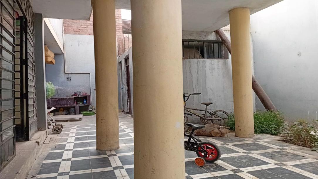 Amplia casa de 2 pisos con cochera y azotea   Urb. San Juan – Chiclayo-6