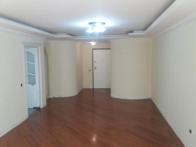ALQUILER DEPARTAMENTO EN BREÑA AV VENEZUELA-1