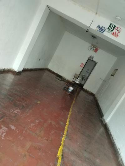 SE ALQUILA LOCAL COMERCIAL