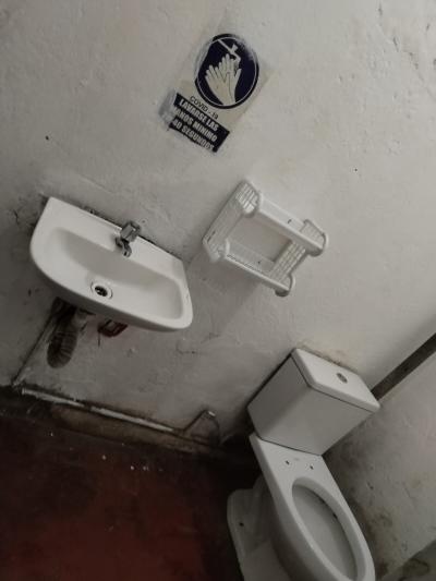 SE ALQUILA LOCAL COMERCIAL