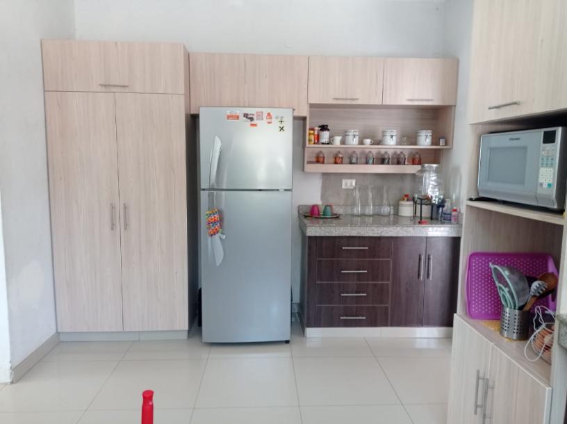 Por viaje. Venta de Casa en Ejidos de Huan - Piura-5