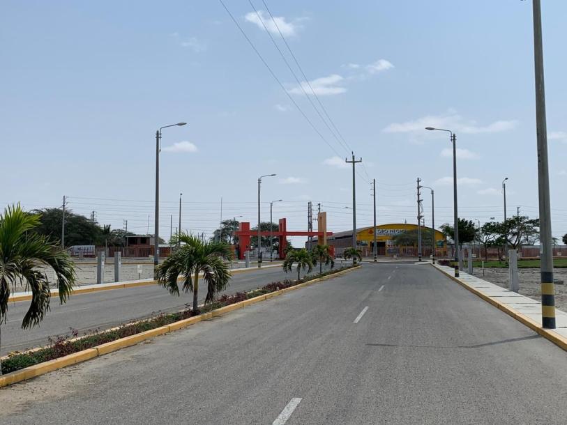 VENDO DOS TERRENOS EN LAS COLINAS DE PIURA RESORT-1