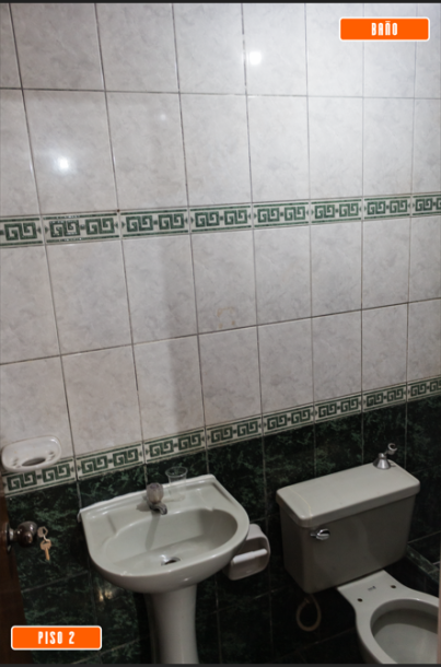 ¡Ocasión única! Casa de 3 pisos + terraza en VMT-8