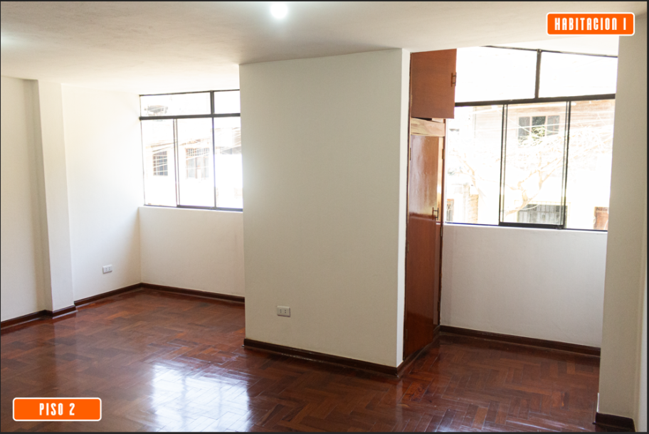 ¡Ocasión única! Casa de 3 pisos + terraza en VMT-6