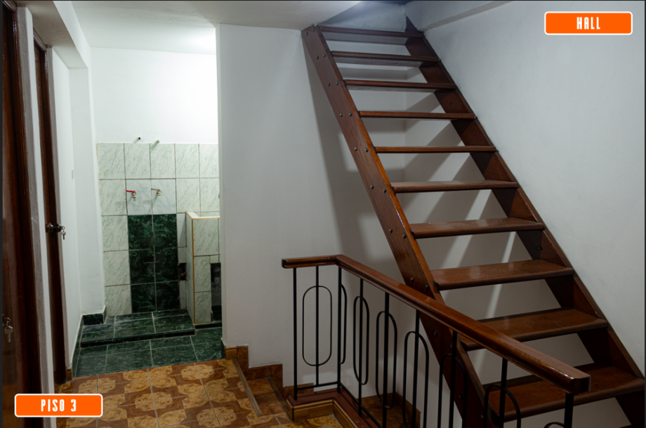 ¡Ocasión única! Casa de 3 pisos + terraza en VMT-11