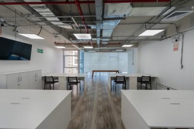 Alquilo Oficina corporativa en centro empresarial tanguis - solo empresas