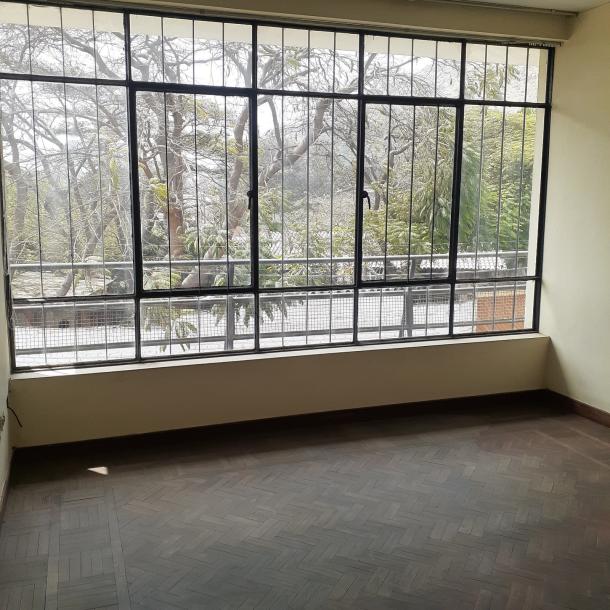 Vendo Casa en Los Robles cuadra 7 - Chaclacayo-9