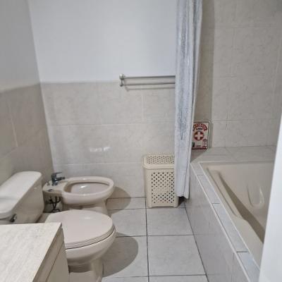 VENTA de Departamento de 2 dormitorios AMOBLADO y EQUIPADO en MIRAFLORES