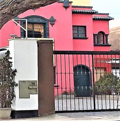 VENTA DE CASA A PRECIO DE TERRENO EN SAN ISIDRO