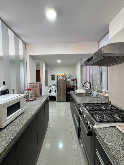 SE ALQUILA HABITACIÓN - TIPO ROOMIE EN BARRANCO