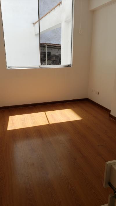 ALQUILO DEPARTAMENTO EN LOS MOLLES-ATE DE 3 DORMITORIOS